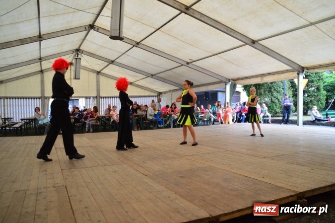 Zdjęcie w galerii na portalu naszraciborz.pl: 750 lat Krzanowic - wieczór z tańcem i kabaretem wiadomości z regionu