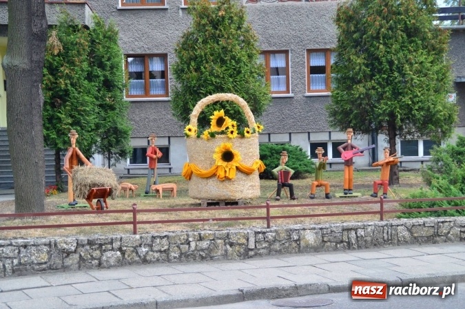 Zdjęcie w galerii na portalu naszraciborz.pl: 750 lat Krzanowic - wieczór z tańcem i kabaretem wiadomości z regionu