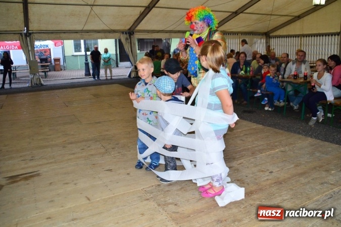 Zdjęcie w galerii na portalu naszraciborz.pl: 750 lat Krzanowic - wieczór z tańcem i kabaretem wiadomości z regionu