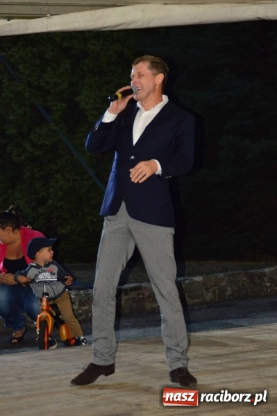Zdjęcie w galerii na portalu naszraciborz.pl: 750 lat Krzanowic - wieczór z tańcem i kabaretem wiadomości z regionu