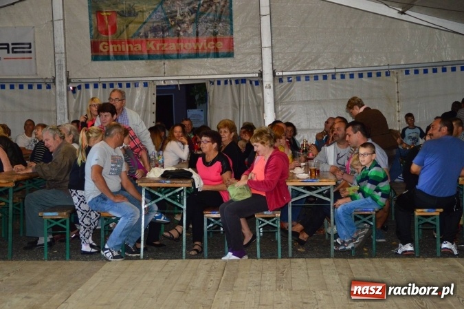 Zdjęcie w galerii na portalu naszraciborz.pl: 750 lat Krzanowic - wieczór z tańcem i kabaretem wiadomości z regionu