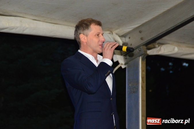 Zdjęcie w galerii na portalu naszraciborz.pl: 750 lat Krzanowic - wieczór z tańcem i kabaretem wiadomości z regionu