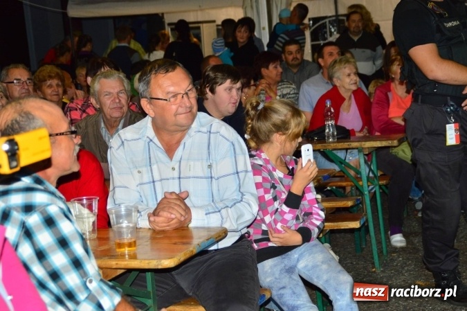 Zdjęcie w galerii na portalu naszraciborz.pl: 750 lat Krzanowic - wieczór z tańcem i kabaretem wiadomości z regionu