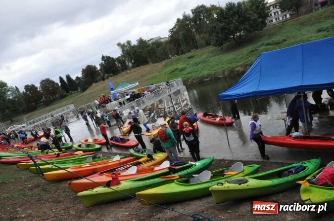 Zdjęcie w galerii na portalu naszraciborz.pl: III Polsko-Czeski Kajakowy Maraton Odrzański...  wiadomości z regionu