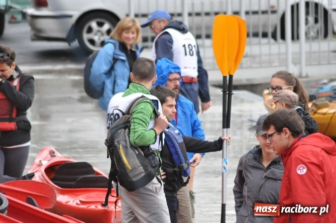 Zdjęcie w galerii na portalu naszraciborz.pl: III Polsko-Czeski Kajakowy Maraton Odrzański...  wiadomości z regionu