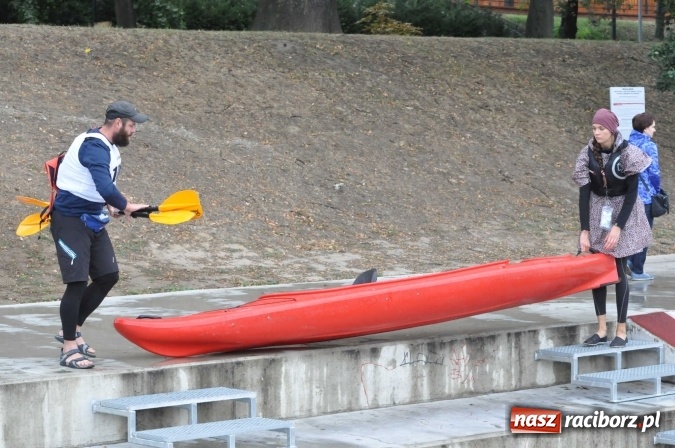 Zdjęcie w galerii na portalu naszraciborz.pl: III Polsko-Czeski Kajakowy Maraton Odrzański...  wiadomości z regionu