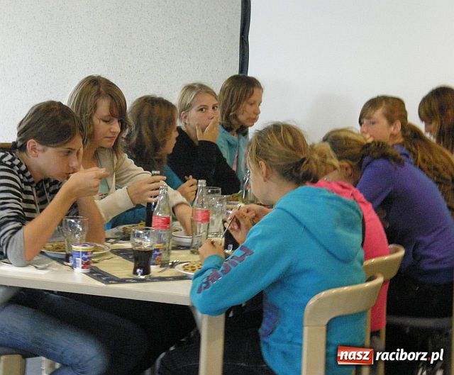 Zdjęcie w galerii na portalu naszraciborz.pl: Raciborscy pływacy po raz szósty startowali w Werdohl wiadomości z regionu