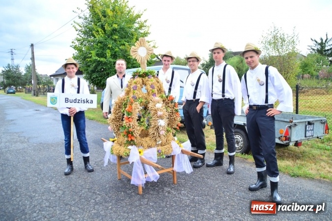 Zdjęcie w galerii na portalu naszraciborz.pl: Dożynki 2015 - powiat dziękuje za plony w Siedliskach wiadomości z regionu