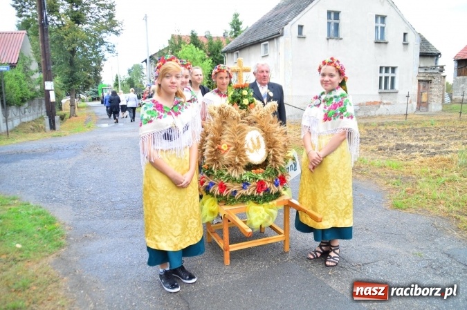 Zdjęcie w galerii na portalu naszraciborz.pl: Dożynki 2015 - powiat dziękuje za plony w Siedliskach wiadomości z regionu