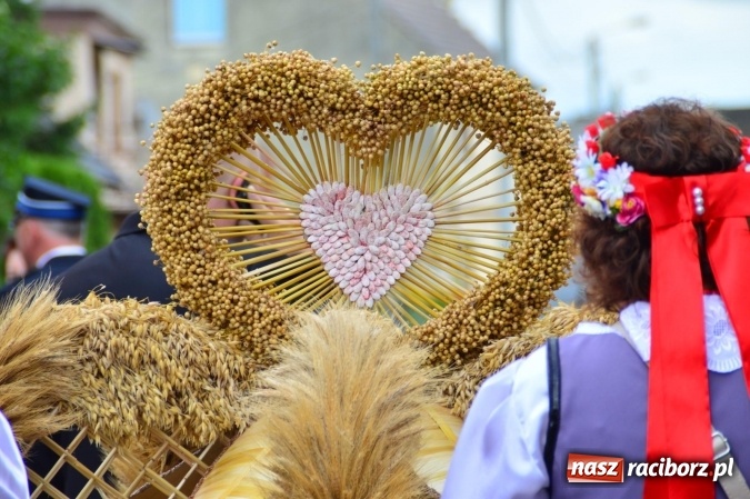 Zdjęcie w galerii na portalu naszraciborz.pl: Dożynki 2015 - powiat dziękuje za plony w Siedliskach wiadomości z regionu