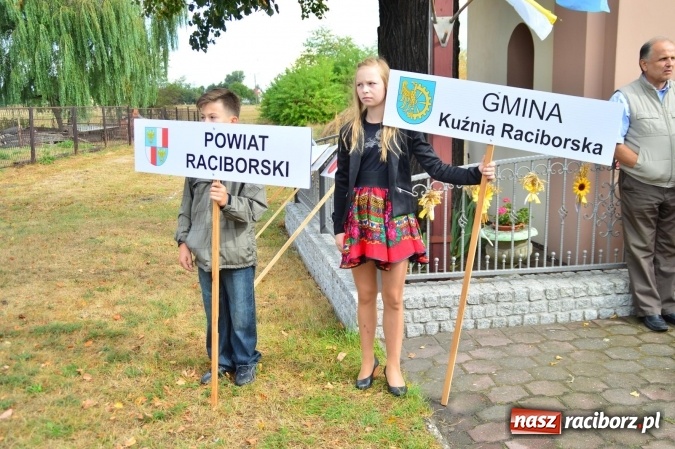 Zdjęcie w galerii na portalu naszraciborz.pl: Dożynki 2015 - powiat dziękuje za plony w Siedliskach wiadomości z regionu