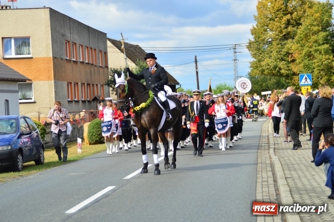 Zdjęcie w galerii na portalu naszraciborz.pl: Dożynki 2015 - powiat dziękuje za plony w Siedliskach wiadomości z regionu