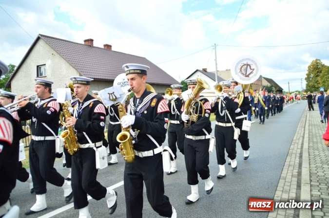 Zdjęcie w galerii na portalu naszraciborz.pl: Dożynki 2015 - powiat dziękuje za plony w Siedliskach wiadomości z regionu