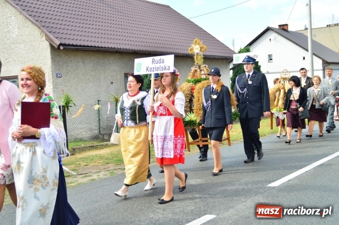 Zdjęcie w galerii na portalu naszraciborz.pl: Dożynki 2015 - powiat dziękuje za plony w Siedliskach wiadomości z regionu