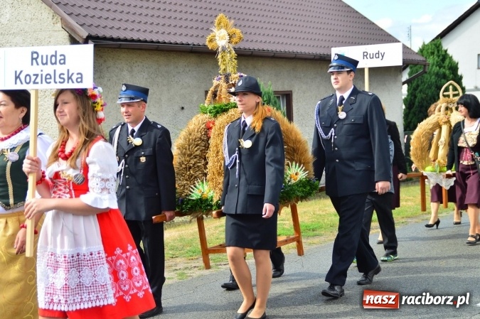 Zdjęcie w galerii na portalu naszraciborz.pl: Dożynki 2015 - powiat dziękuje za plony w Siedliskach wiadomości z regionu