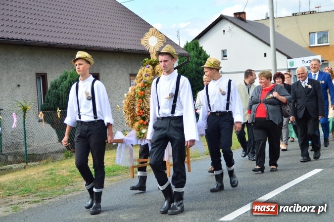 Zdjęcie w galerii na portalu naszraciborz.pl: Dożynki 2015 - powiat dziękuje za plony w Siedliskach wiadomości z regionu