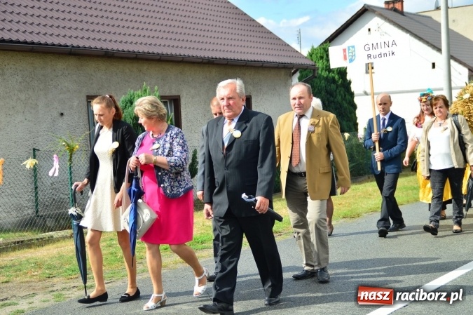 Zdjęcie w galerii na portalu naszraciborz.pl: Dożynki 2015 - powiat dziękuje za plony w Siedliskach wiadomości z regionu