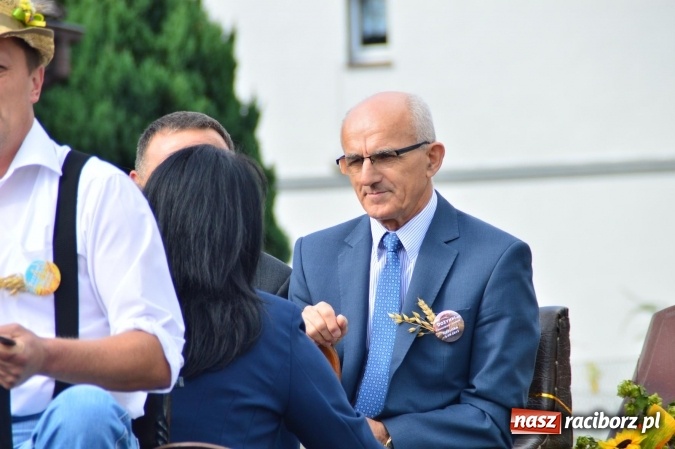 Zdjęcie w galerii na portalu naszraciborz.pl: Dożynki 2015 - powiat dziękuje za plony w Siedliskach wiadomości z regionu
