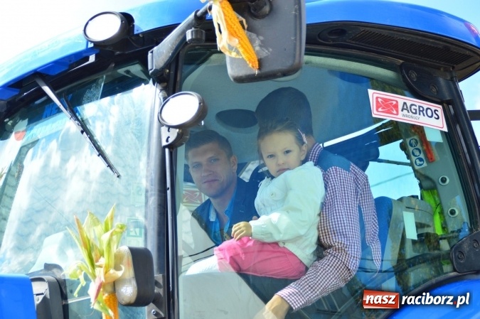 Zdjęcie w galerii na portalu naszraciborz.pl: Dożynki 2015 - powiat dziękuje za plony w Siedliskach wiadomości z regionu