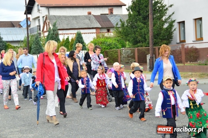 Zdjęcie w galerii na portalu naszraciborz.pl: Dożynki 2015 – rządowcy przyjechali do Bieńkowic a rolnicy wyjechali na Hawaje wiadomości z regionu