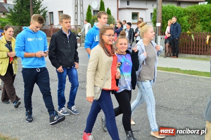 Zdjęcie w galerii na portalu naszraciborz.pl: Dożynki 2015 – rządowcy przyjechali do Bieńkowic a rolnicy wyjechali na Hawaje wiadomości z regionu