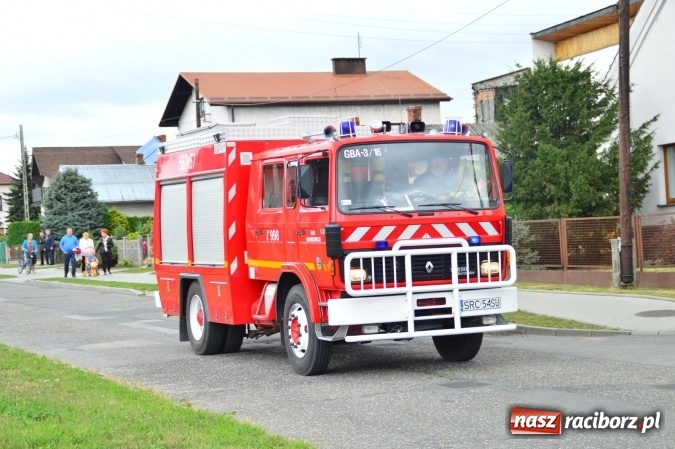 Zdjęcie w galerii na portalu naszraciborz.pl: Dożynki 2015 – rządowcy przyjechali do Bieńkowic a rolnicy wyjechali na Hawaje wiadomości z regionu