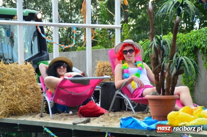 Zdjęcie w galerii na portalu naszraciborz.pl: Dożynki 2015 – rządowcy przyjechali do Bieńkowic a rolnicy wyjechali na Hawaje wiadomości z regionu