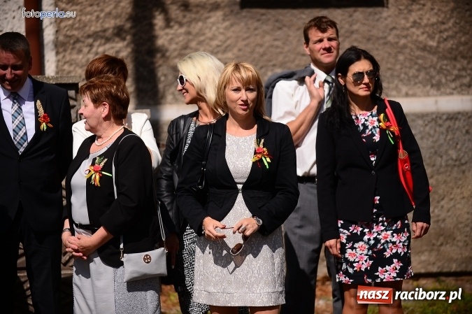 Zdjęcie w galerii na portalu naszraciborz.pl: Dożynki 2015 - krzanowicki korowód w obiektywie studia FotoPerla.eu wiadomości z regionu