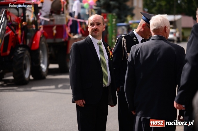 Zdjęcie w galerii na portalu naszraciborz.pl: Dożynki 2015 - krzanowicki korowód w obiektywie studia FotoPerla.eu wiadomości z regionu