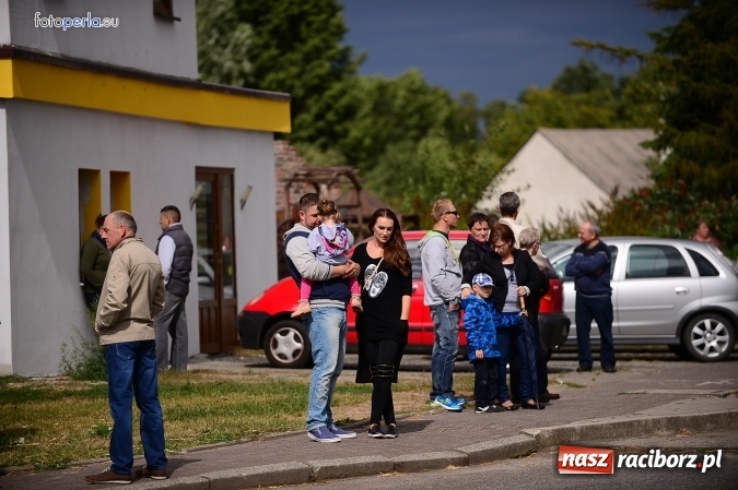 Zdjęcie w galerii na portalu naszraciborz.pl: Dożynki 2015 - krzanowicki korowód w obiektywie studia FotoPerla.eu wiadomości z regionu