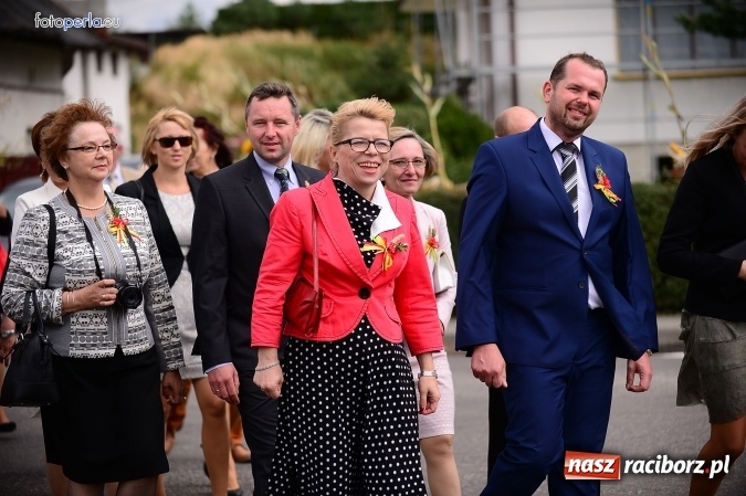 Zdjęcie w galerii na portalu naszraciborz.pl: Dożynki 2015 - krzanowicki korowód w obiektywie studia FotoPerla.eu wiadomości z regionu