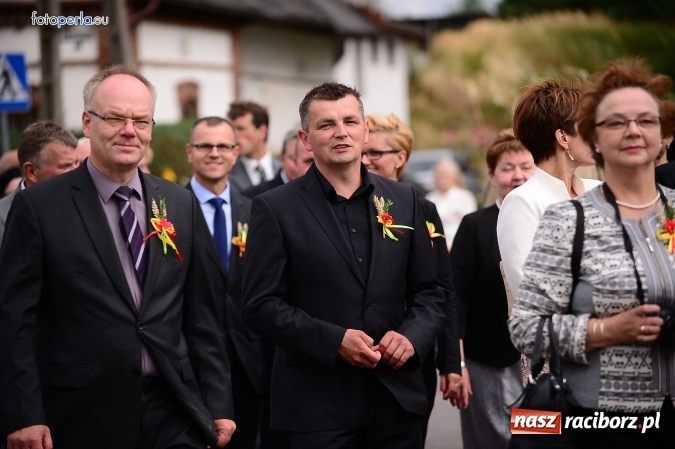 Zdjęcie w galerii na portalu naszraciborz.pl: Dożynki 2015 - krzanowicki korowód w obiektywie studia FotoPerla.eu wiadomości z regionu