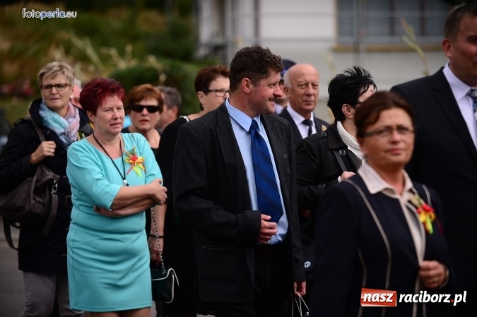 Zdjęcie w galerii na portalu naszraciborz.pl: Dożynki 2015 - krzanowicki korowód w obiektywie studia FotoPerla.eu wiadomości z regionu