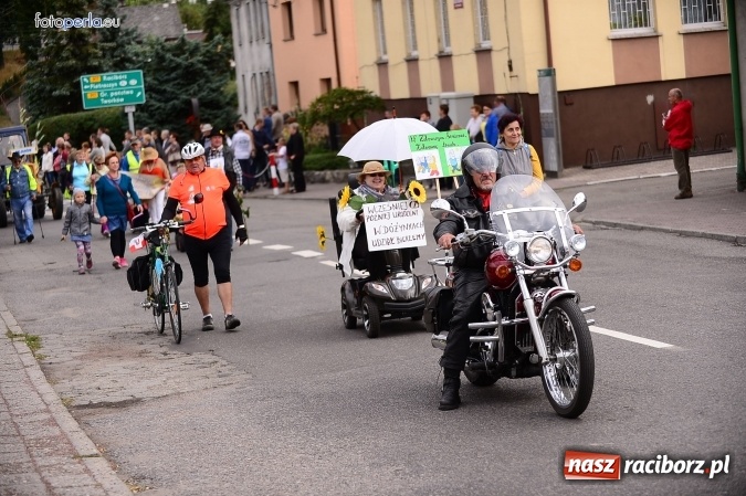 Zdjęcie w galerii na portalu naszraciborz.pl: Dożynki 2015 - krzanowicki korowód w obiektywie studia FotoPerla.eu wiadomości z regionu