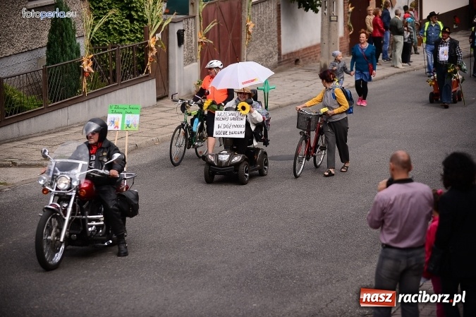 Zdjęcie w galerii na portalu naszraciborz.pl: Dożynki 2015 - krzanowicki korowód w obiektywie studia FotoPerla.eu wiadomości z regionu