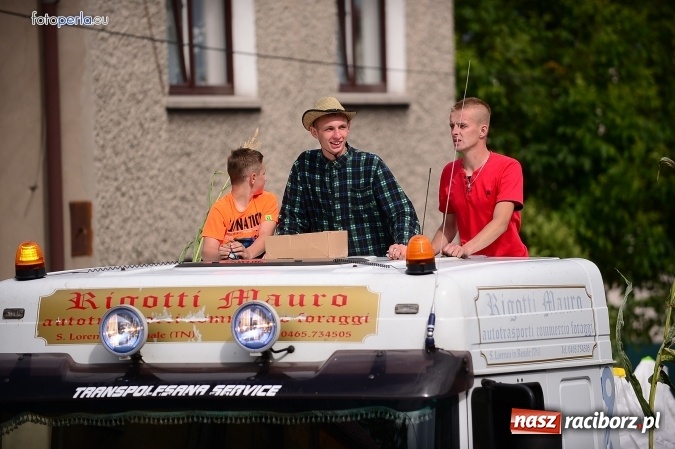 Zdjęcie w galerii na portalu naszraciborz.pl: Dożynki 2015 - krzanowicki korowód w obiektywie studia FotoPerla.eu wiadomości z regionu