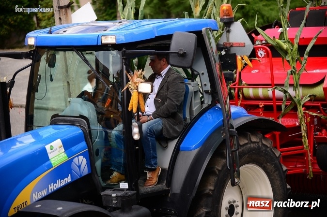 Zdjęcie w galerii na portalu naszraciborz.pl: Dożynki 2015 - krzanowicki korowód w obiektywie studia FotoPerla.eu wiadomości z regionu