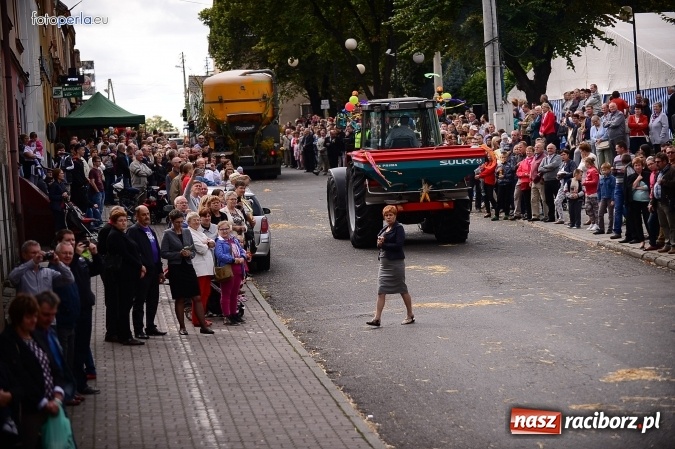 Zdjęcie w galerii na portalu naszraciborz.pl: Dożynki 2015 - krzanowicki korowód w obiektywie studia FotoPerla.eu wiadomości z regionu