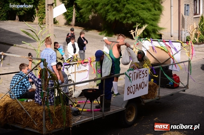 Zdjęcie w galerii na portalu naszraciborz.pl: Dożynki 2015 - krzanowicki korowód w obiektywie studia FotoPerla.eu wiadomości z regionu