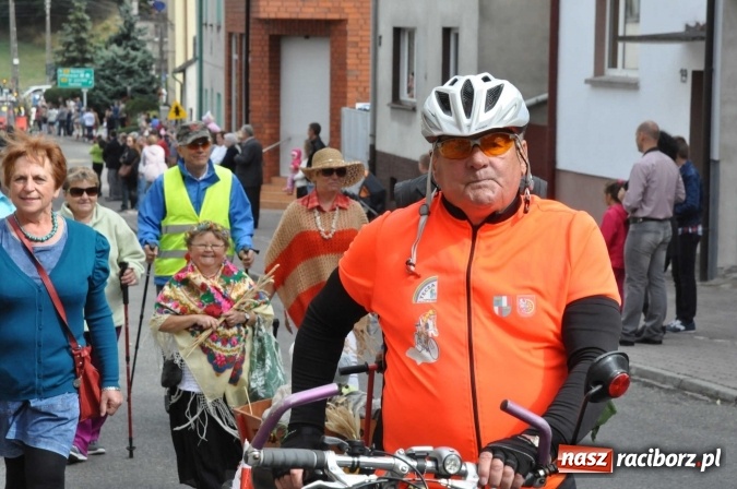 Zdjęcie w galerii na portalu naszraciborz.pl: Dożynki 2015 - święto plonów na 750-lecie miasta wiadomości z regionu