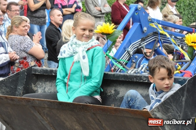 Zdjęcie w galerii na portalu naszraciborz.pl: Dożynki 2015 - święto plonów na 750-lecie miasta wiadomości z regionu