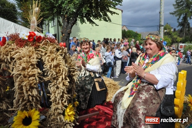 Zdjęcie w galerii na portalu naszraciborz.pl: Dożynki 2015 - święto plonów na 750-lecie miasta wiadomości z regionu