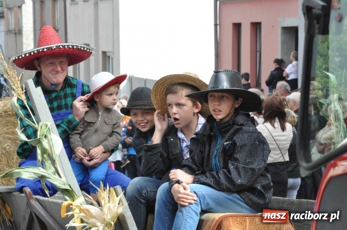 Zdjęcie w galerii na portalu naszraciborz.pl: Dożynki 2015 - święto plonów na 750-lecie miasta wiadomości z regionu