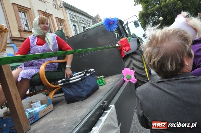 Zdjęcie w galerii na portalu naszraciborz.pl: Dożynki 2015 - święto plonów na 750-lecie miasta wiadomości z regionu
