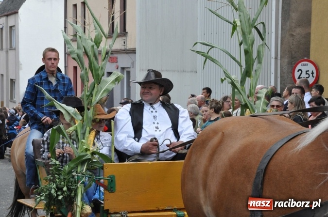 Zdjęcie w galerii na portalu naszraciborz.pl: Dożynki 2015 - święto plonów na 750-lecie miasta wiadomości z regionu
