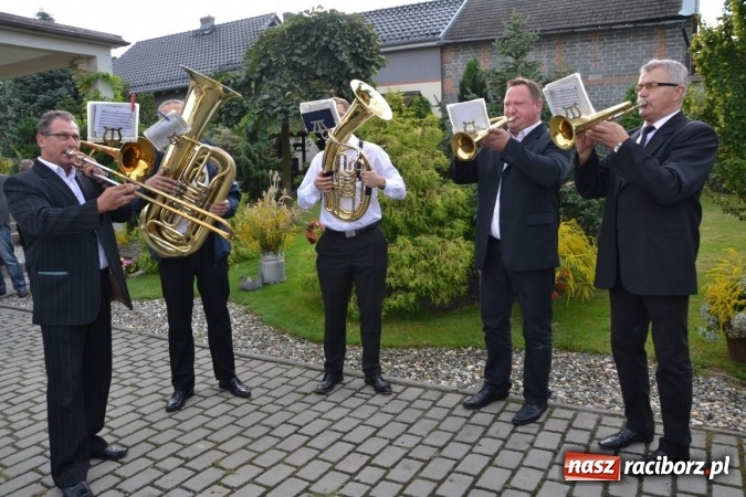 Zdjęcie w galerii na portalu naszraciborz.pl: Dożynki 2015 - W Tworkowie tym razem z ul. św. Jana wiadomości z regionu