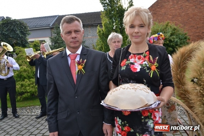 Zdjęcie w galerii na portalu naszraciborz.pl: Dożynki 2015 - W Tworkowie tym razem z ul. św. Jana wiadomości z regionu