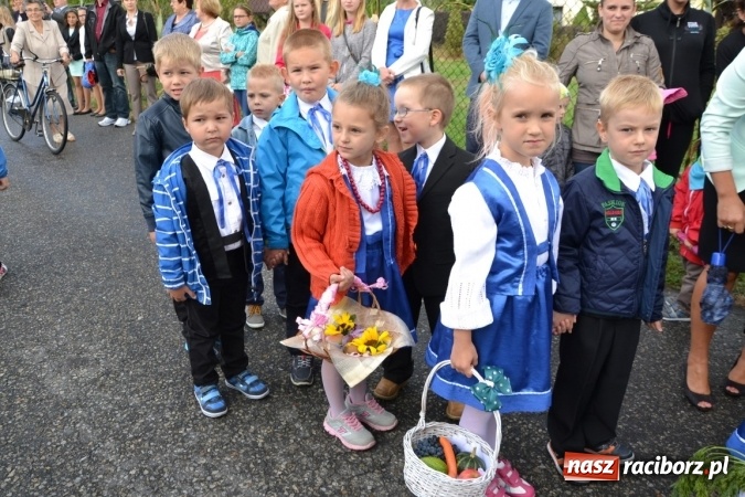 Zdjęcie w galerii na portalu naszraciborz.pl: Dożynki 2015 - W Tworkowie tym razem z ul. św. Jana wiadomości z regionu