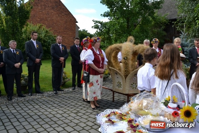 Zdjęcie w galerii na portalu naszraciborz.pl: Dożynki 2015 - W Tworkowie tym razem z ul. św. Jana wiadomości z regionu