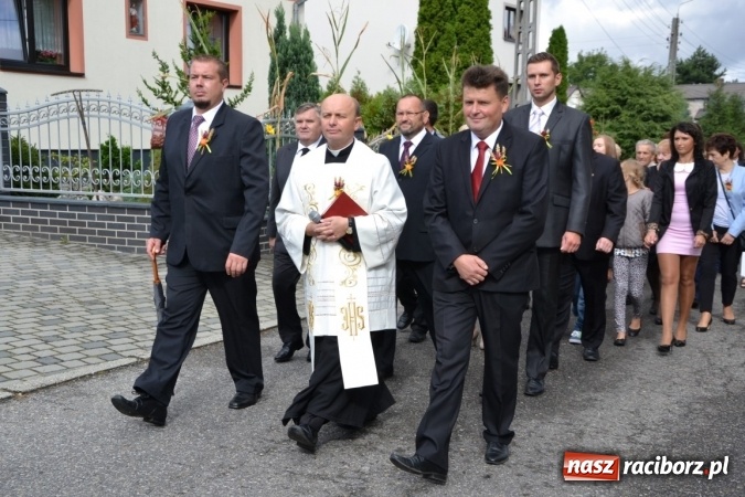 Zdjęcie w galerii na portalu naszraciborz.pl: Dożynki 2015 - W Tworkowie tym razem z ul. św. Jana wiadomości z regionu